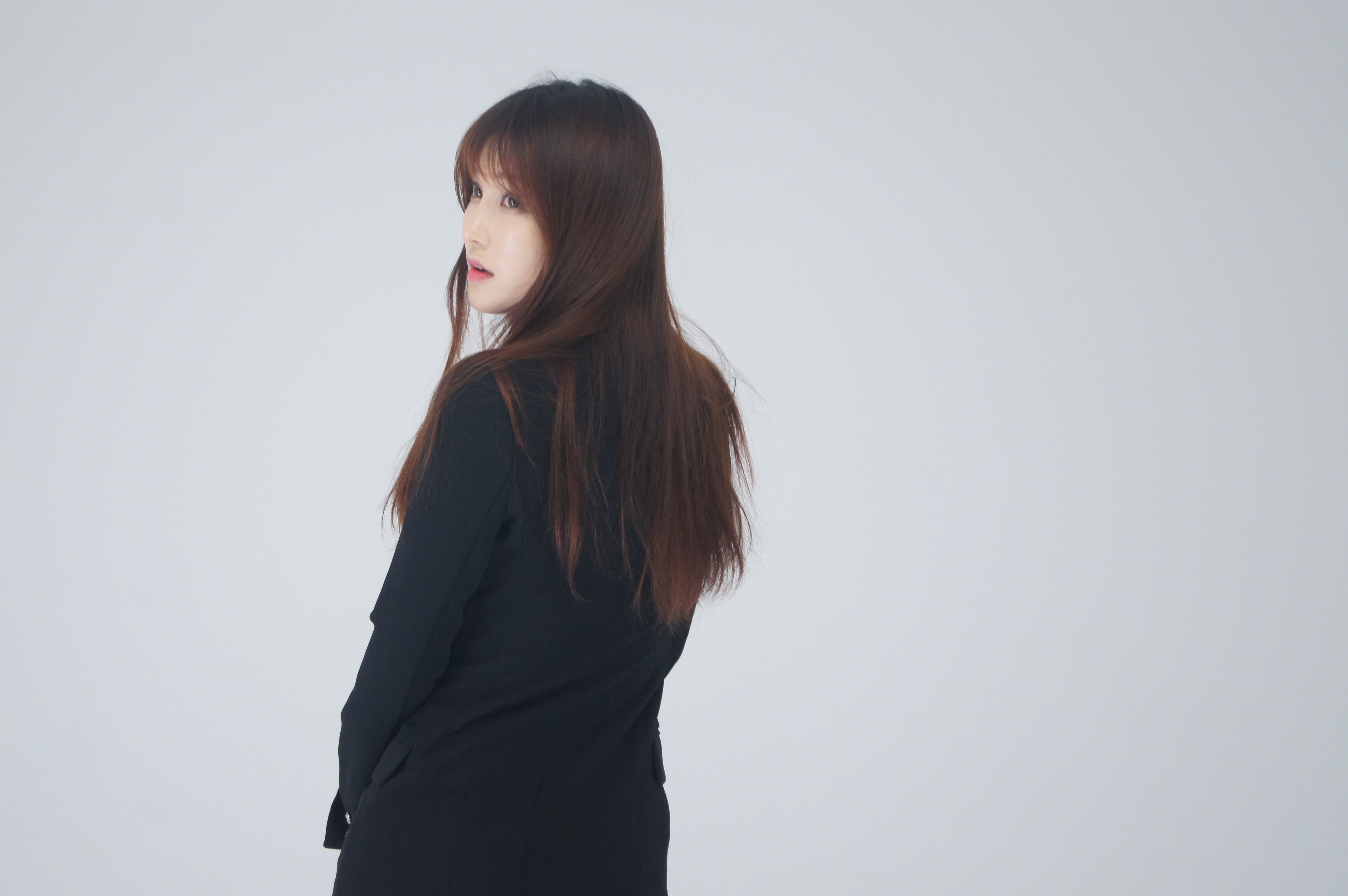 미분류 / 슬기(이소윤)150203 400MB 166장